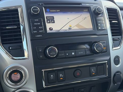 Used 2018 Nissan Titan PRO-4X w/ Pro-4x Utility Package image 26