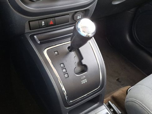 Used 2016 Jeep Patriot Sport w/ Power Value Group image 18