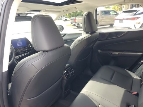 Used 2024 Lexus NX 250 FWD w/ Cold Area Package image 16