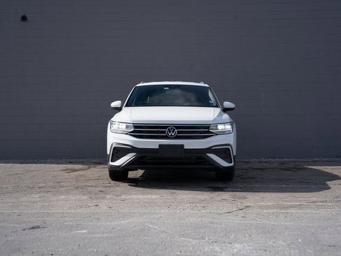 Used 2022 Volkswagen Tiguan SE image 10
