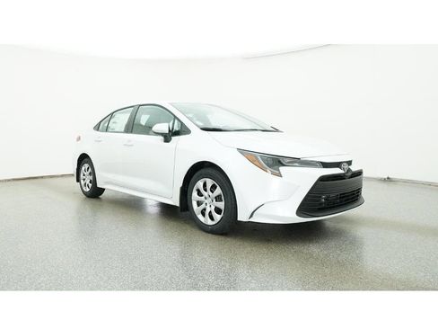 New 2026 Toyota Corolla LE image 29