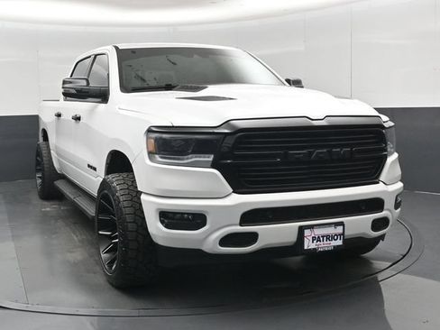 Used 2023 RAM 1500 Laramie AWD/4WD image 33