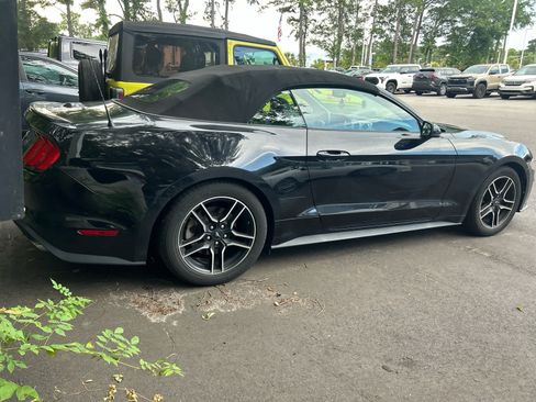 Used 2018 Ford Mustang Premium RWD image 2