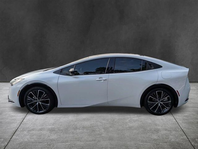 Used 2024 Toyota Prius Limited FWD image 8