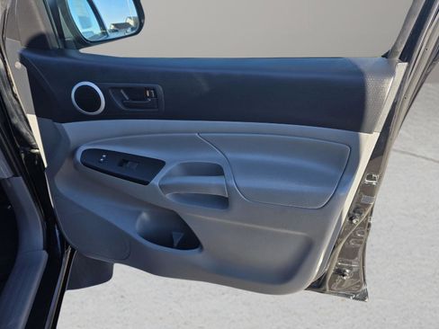 Used 2013 Toyota Tacoma 4x4 Access Cab V6 w/ SR5 Pkg image 61