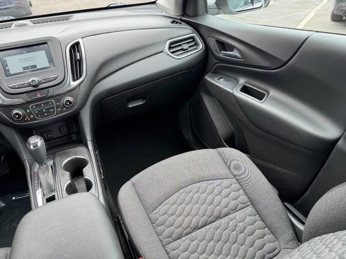 Used 2018 Chevrolet Equinox LT image 15