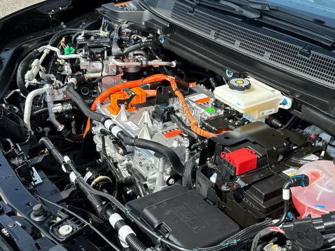 New 2025 Chevrolet Equinox EV RS w/ Active Safety Package 3 image 11