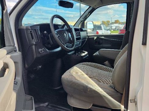 Used 2012 Chevrolet Express 3500 LS w/ Power Package RWD image 10