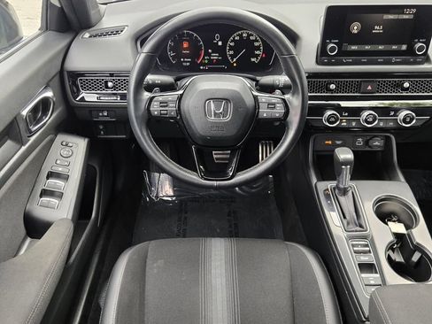 Certified 2024 Honda Civic Sport image 12