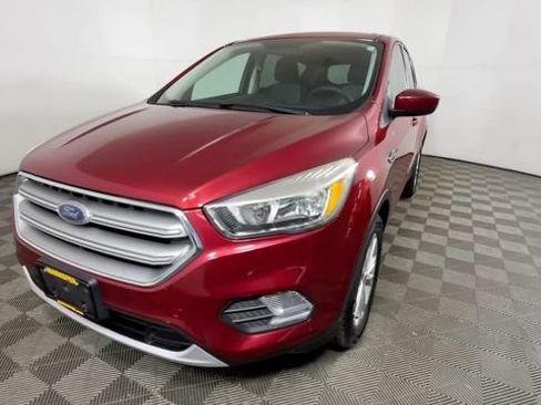 Used 2017 Ford Escape SE FWD image 11