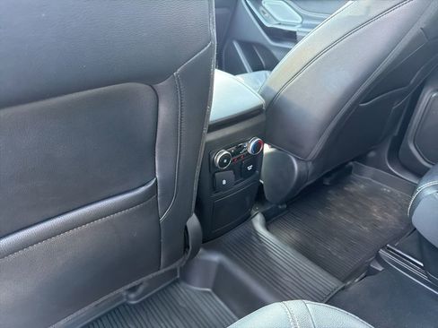 Used 2022 Ford Explorer ST w/ Equipment Group 401A AWD/4WD image 32