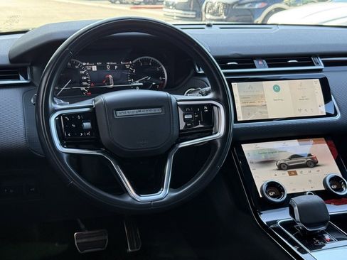 Used 2023 Land Rover Range Rover Velar R-Dynamic S image 28