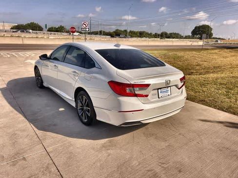 Used 2021 Honda Accord EX-L image 5