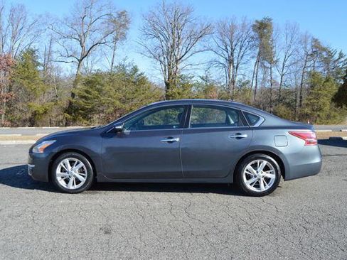 Used 2013 Nissan Altima 2.5 SL w/ Technology Pkg image 62