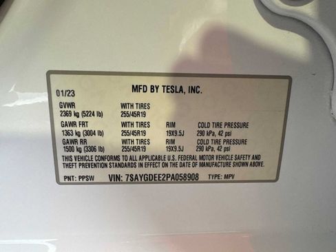 Used 2023 Tesla Model Y Long Range AWD/4WD image 5