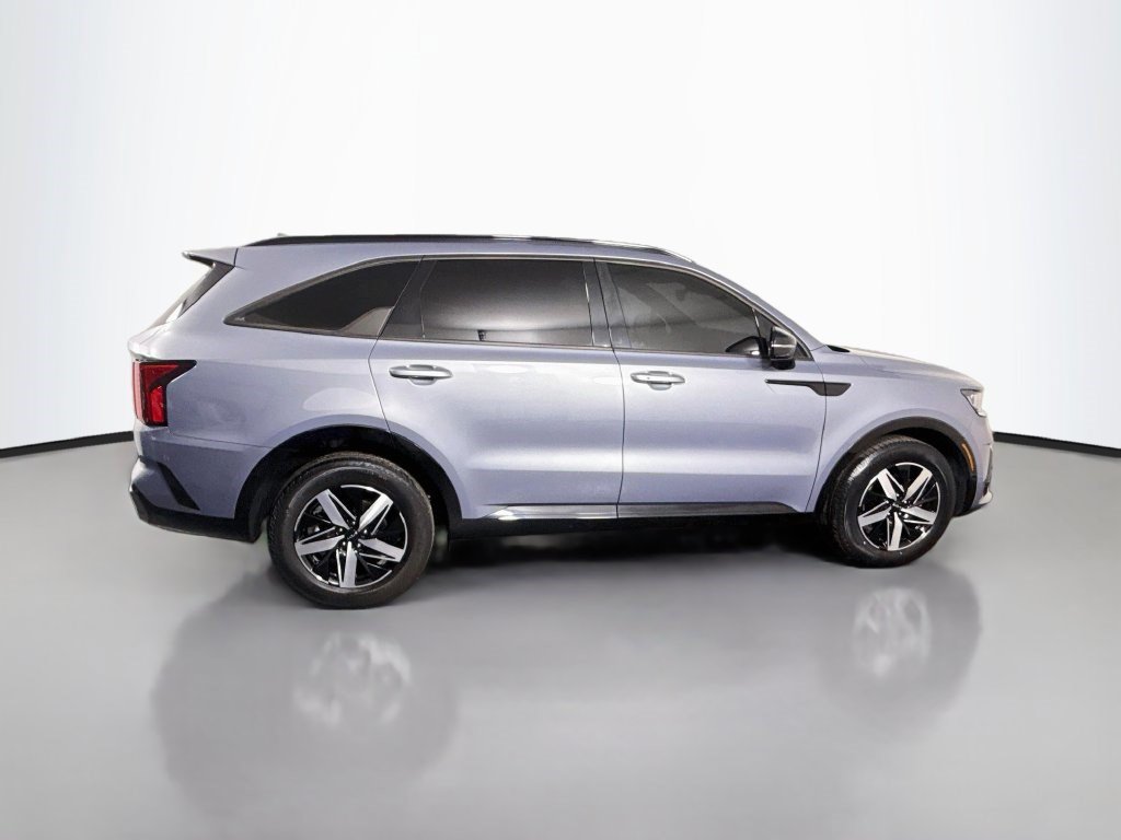 Used 2023 Kia Sorento S w/ Panoramic Sunroof Package FWD image 11