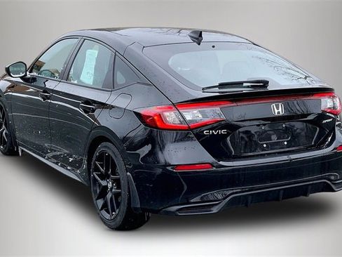 Used 2023 Honda Civic Sport image 9