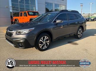 Used 2022 Subaru Outback Limited image 1