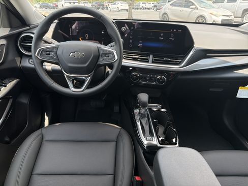 New 2026 Chevrolet Trax ACTIV w/ Driver Confidence Package FWD image 22