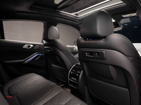 Used 2023 BMW X6 xDrive40i w/ M Sport Package image 70