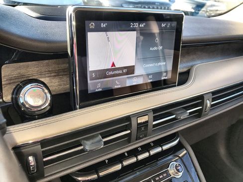 Used 2020 Lincoln Corsair Reserve image 16