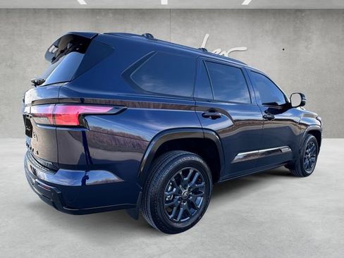 Used 2025 Toyota Sequoia Platinum image 16