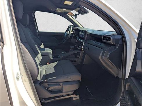 Certified 2025 Toyota Tacoma SR image 20