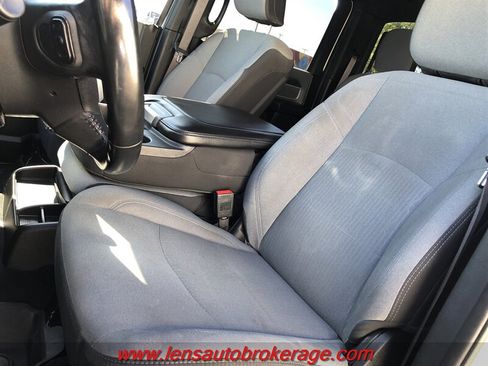 Used 2022 RAM 2500 Big Horn w/ Level 1 Equipment Group AWD/4WD image 12