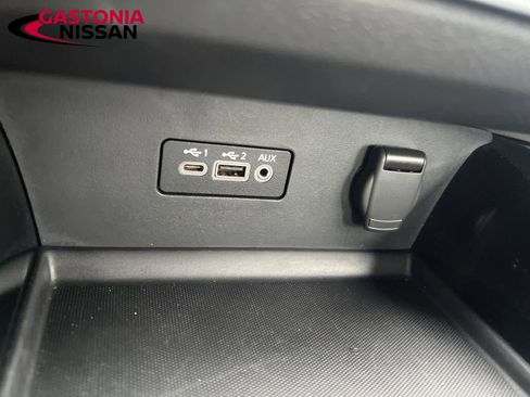 Used 2024 Nissan Altima 2.5 SV image 42