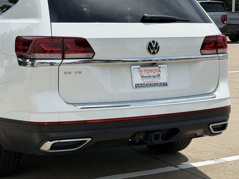 Used 2023 Volkswagen Atlas SE w/ Black Wheel Package FWD image 6