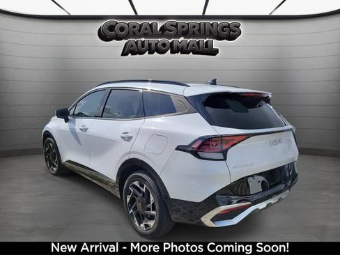 Certified 2024 Kia Sportage SX FWD image 3