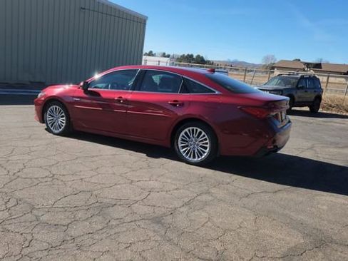 Used 2020 Toyota Avalon Limited w/ Advanced Safety Package image 8