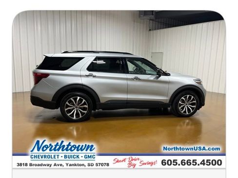Used 2020 Ford Explorer ST w/ Premium Technology Package AWD/4WD image 6