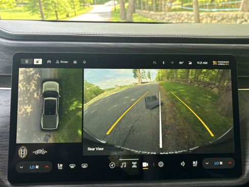 Used 2022 Rivian R1T Launch Edition AWD/4WD image 39