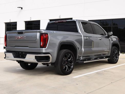 Used 2025 GMC Sierra 1500 SLT w/ SLT Premium Plus Package AWD/4WD image 8