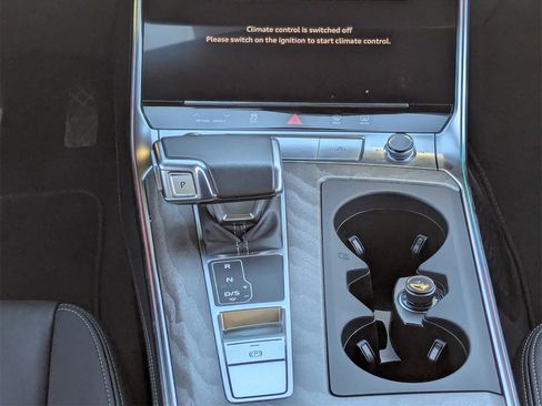 Used 2024 Audi A6 Premium Plus image 18