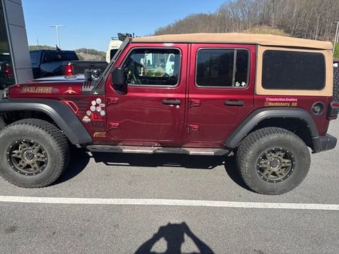 Used 2021 Jeep Wrangler Unlimited Sport image 2