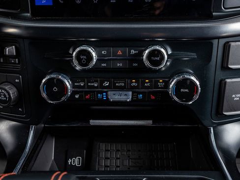 Used 2025 Ford F150 Raptor image 27