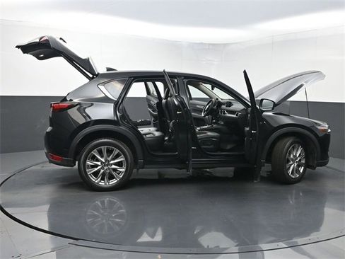 Used 2020 MAZDA CX-5 Grand Touring image 40