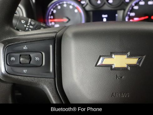 Used 2021 Chevrolet Silverado 1500 W/T w/ Z71 Off-Road Package AWD/4WD image 8