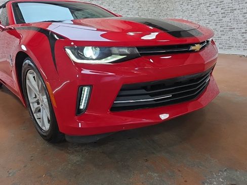 Used 2016 Chevrolet Camaro LT w/ RS Package image 10