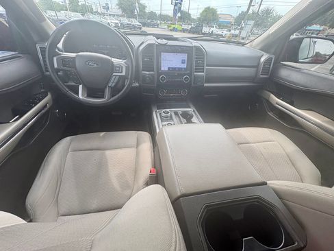 Used 2021 Ford Expedition Max XLT w/ FX4 Off-Road Package AWD/4WD image 10