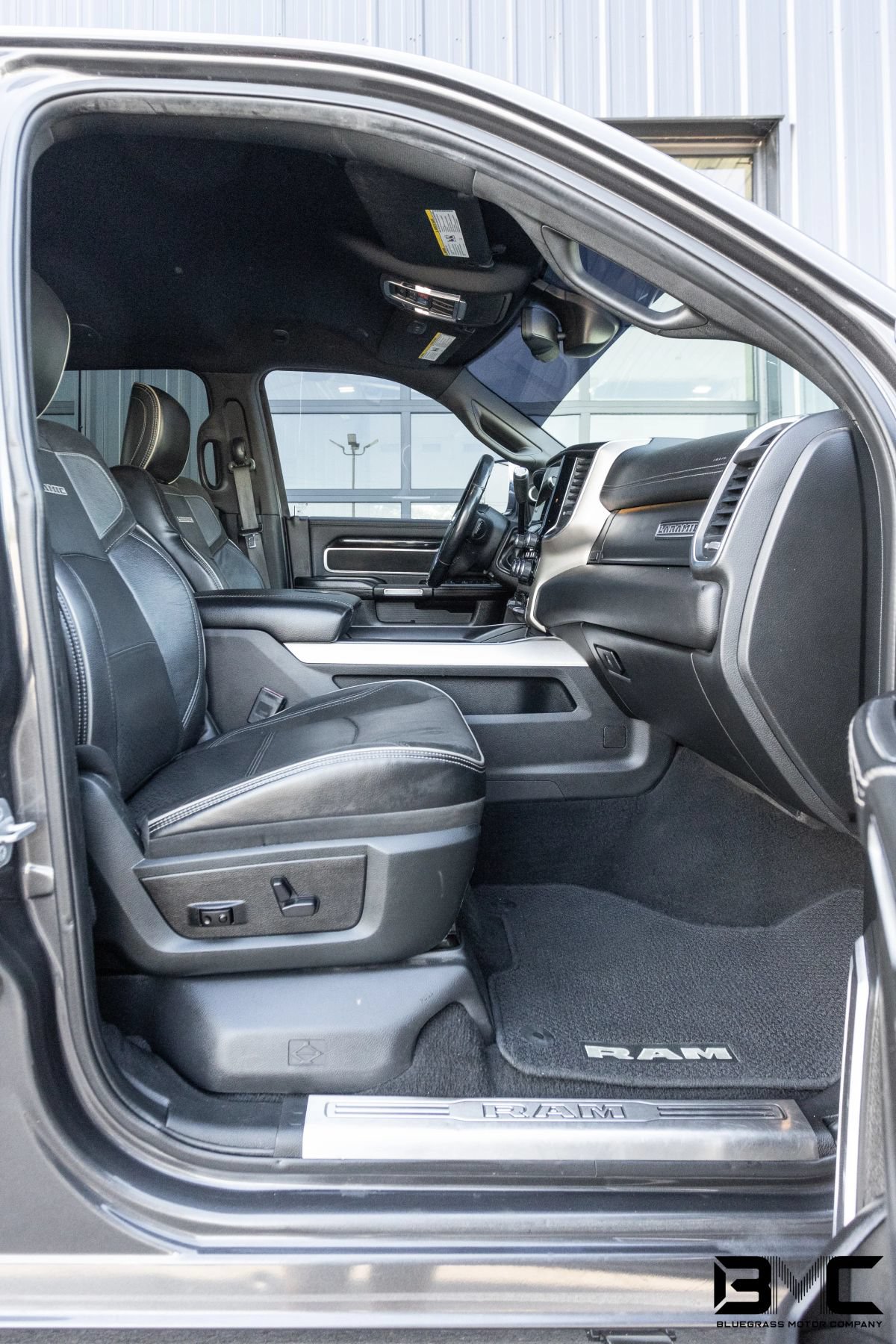 Used 2019 RAM 2500 Laramie AWD/4WD image 18