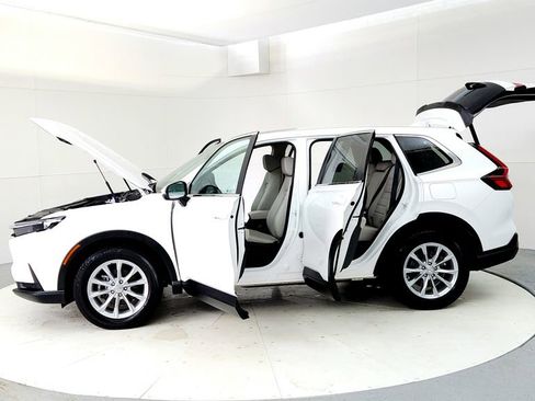 Used 2024 Honda CR-V EX-L image 10