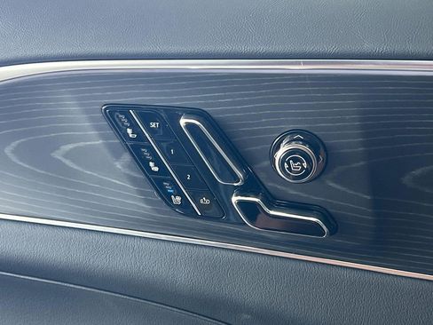 New 2026 Cadillac Lyriq V AWD/4WD image 23