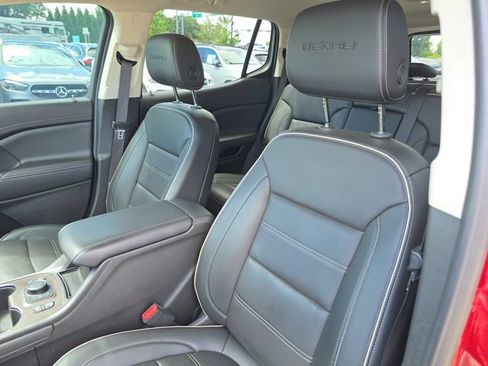 Used 2023 GMC Acadia Denali FWD image 20