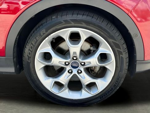 Used 2014 Ford Escape Titanium w/ Equipment Group 401A FWD image 14