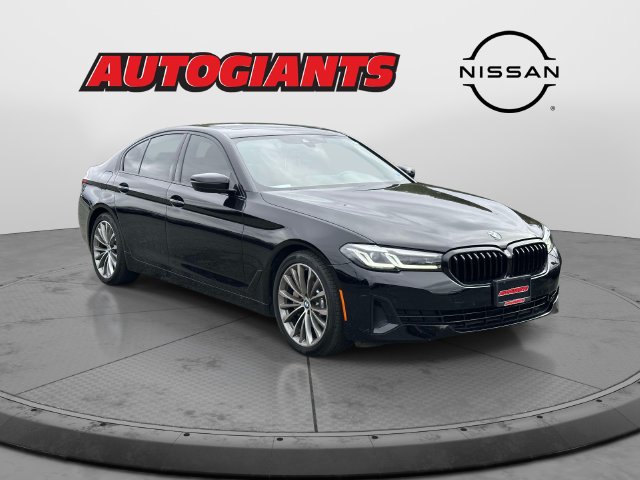 Used 2023 BMW 530i xDrive w/ Convenience Package AWD/4WD image 1