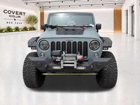 Used 2015 Jeep Wrangler Rubicon w/ Trailer Tow Group AWD/4WD image 3