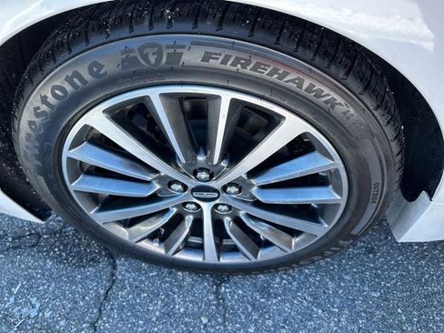 Used 2020 Lincoln MKZ Standard image 10